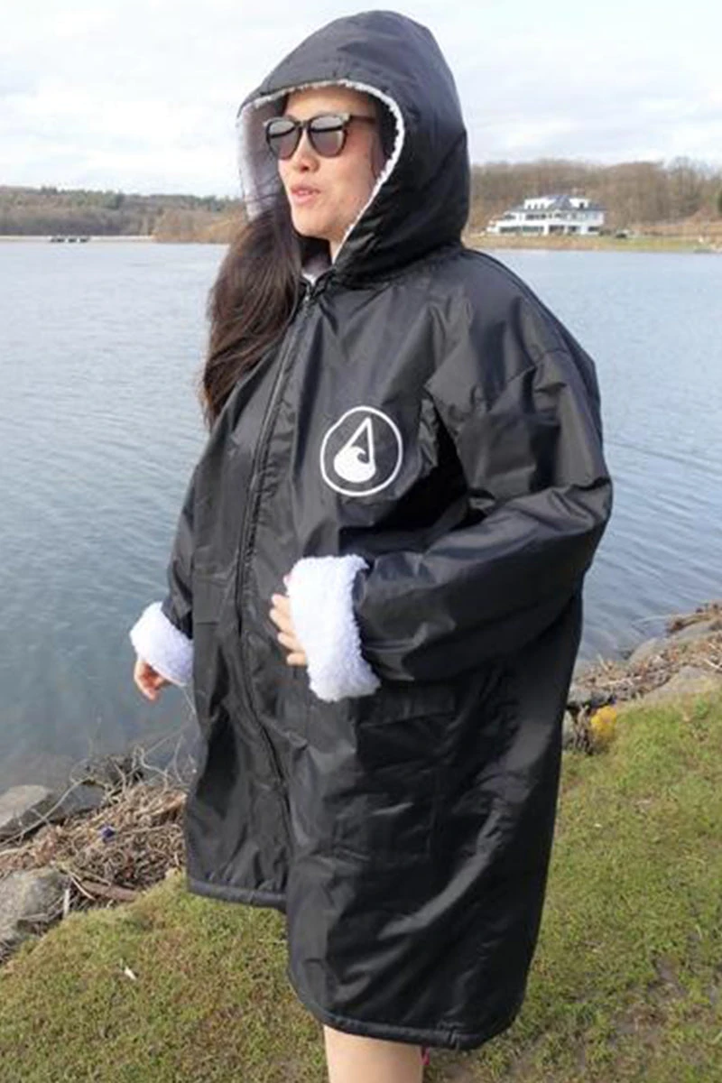 Wave Hawaii - Biso Sherpah Storm Poncho - Image 9